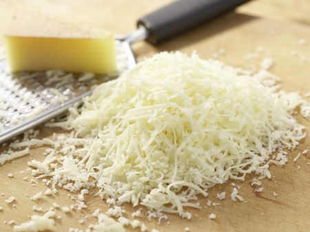 Pilz-Gratin auf Sprossensalat Zubereitung Schritt 4 Pilz-Gratin auf Sprossensalat Zubereitung Schritt 4