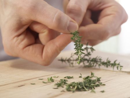 Pilz-Rührei auf Fladenbrot Zubereitung Schritt 4 Pilz-Rührei auf Fladenbrot Zubereitung Schritt 4