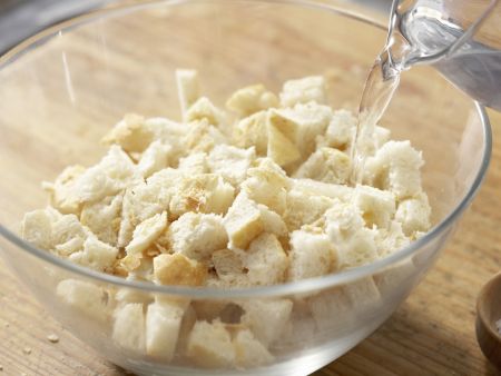 Pilzhackbraten in Rahmsauce Zubereitung Schritt 2 Pilzhackbraten in Rahmsauce Zubereitung Schritt 2