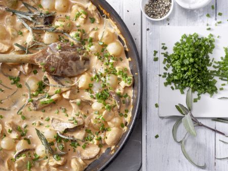 Pilzpfanne à la Crème Zubereitung Schritt 5 Pilzpfanne à la Crème Zubereitung Schritt 5