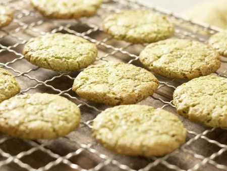 Pistazien-Kokos-Makronen Zubereitung Schritt 5 Pistazien-Kokos-Makronen Zubereitung Schritt 5