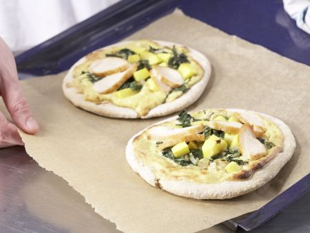 Pizza auf indische Art Zubereitung Schritt 12 Pizza auf indische Art Zubereitung Schritt 12