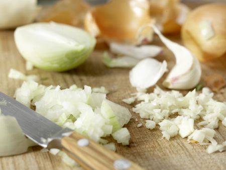 Pizza mit Pilzen Zubereitung Schritt 4 Pizza mit Pilzen Zubereitung Schritt 4