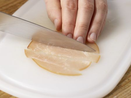 Pizza mit Putenschinken Zubereitung Schritt 6 Pizza mit Putenschinken Zubereitung Schritt 6