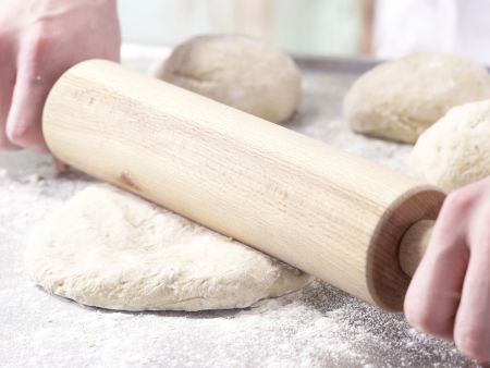 Pizza mit Roter Bete Zubereitung Schritt 8 Pizza mit Roter Bete Zubereitung Schritt 8