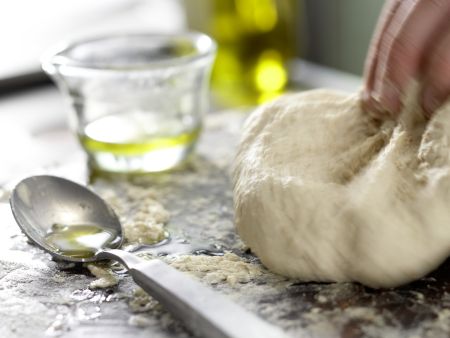 Pizzateig Zubereitung Schritt 4 Pizzateig Zubereitung Schritt 4