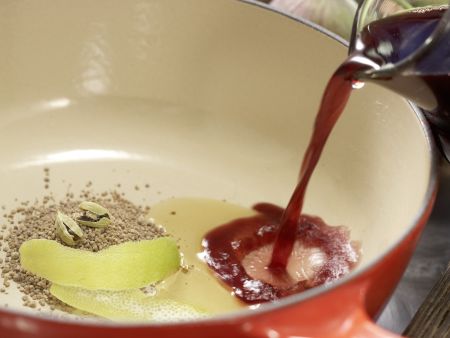 Pochierte Feigen Zubereitung Schritt 1 Pochierte Feigen Zubereitung Schritt 1
