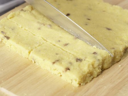 Polenta mit Steinpilzen, Bohnen und Tomaten Zubereitung Schritt 4 Polenta mit Steinpilzen, Bohnen und Tomaten Zubereitung Schritt 4