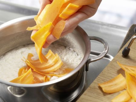 Putenbrust in Honig-Senf-Sauce Zubereitung Schritt 2 Putenbrust in Honig-Senf-Sauce Zubereitung Schritt 2