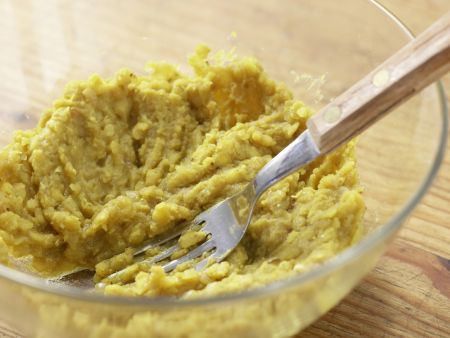Putenrouladen mit Linsenfüllung Zubereitung Schritt 6 Putenrouladen mit Linsenfüllung Zubereitung Schritt 6