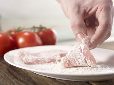 Putenschnitzel mit Pestopüree Zubereitung Schritt 2 Putenschnitzel mit Pestopüree Zubereitung Schritt 2
