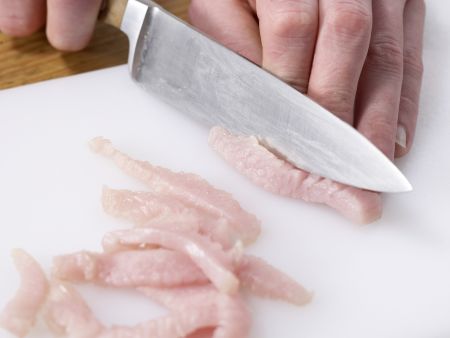 Reisnudeln mit Putenbrust Zubereitung Schritt 4 Reisnudeln mit Putenbrust Zubereitung Schritt 4