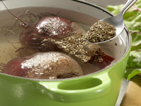 Rinderfilet im Kräutergewürzmantel Zubereitung Schritt 1 Rinderfilet im Kräutergewürzmantel Zubereitung Schritt 1
