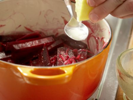 Rinderfilet im Kräutergewürzmantel Zubereitung Schritt 9 Rinderfilet im Kräutergewürzmantel Zubereitung Schritt 9