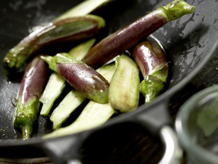 Rindfleisch-Bohnen-Wok Zubereitung Schritt 7 Rindfleisch-Bohnen-Wok Zubereitung Schritt 7