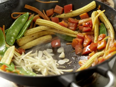 Rindfleisch aus dem Wok Zubereitung Schritt 11 Rindfleisch aus dem Wok Zubereitung Schritt 11