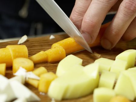 Rindfleischtopf auf schwäbische Art – smarter Zubereitung Schritt 5 Rindfleischtopf auf schwäbische Art – smarter Zubereitung Schritt 5