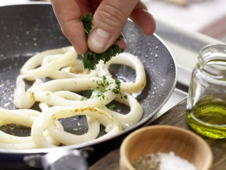 Risotto mit Tintenfischringen Zubereitung Schritt 8 Risotto mit Tintenfischringen Zubereitung Schritt 8