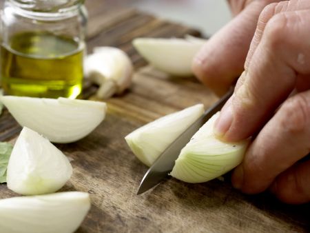 Rosmarin-Kaninchen-Spieße Zubereitung Schritt 4 Rosmarin-Kaninchen-Spieße Zubereitung Schritt 4