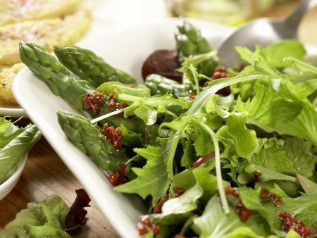 Rotbarbe auf Salate-Mix Zubereitung Schritt 10 Rotbarbe auf Salate-Mix Zubereitung Schritt 10
