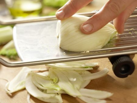 Rotbarbe auf Salate-Mix Zubereitung Schritt 5 Rotbarbe auf Salate-Mix Zubereitung Schritt 5
