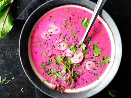 Rote-Bete-Gazpacho mit Radieschen Rezept