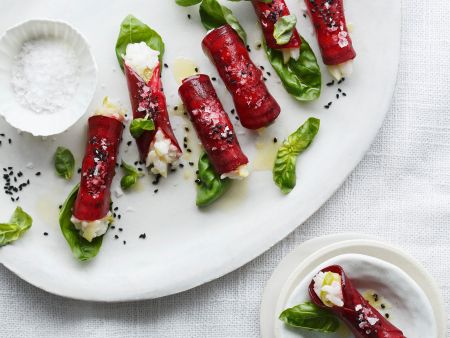Rote-Bete-Röllchen mit Trüffelöl