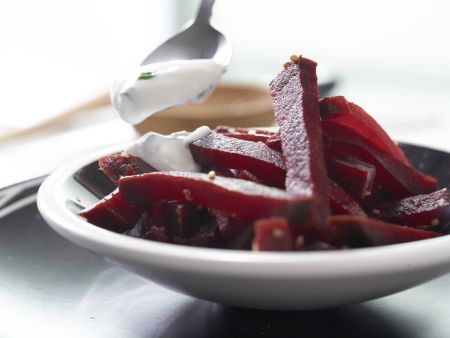 Rote-Bete-Salat Zubereitung Schritt 5 Rote-Bete-Salat Zubereitung Schritt 5