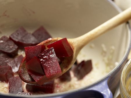 Rote-Bete-Suppe Zubereitung Schritt 7 Rote-Bete-Suppe Zubereitung Schritt 7