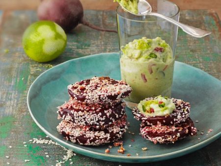 Rote-Bete-Taler mit Sesam