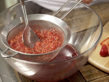 Rote Grütze Zubereitung Schritt 3 Rote Grütze Zubereitung Schritt 3