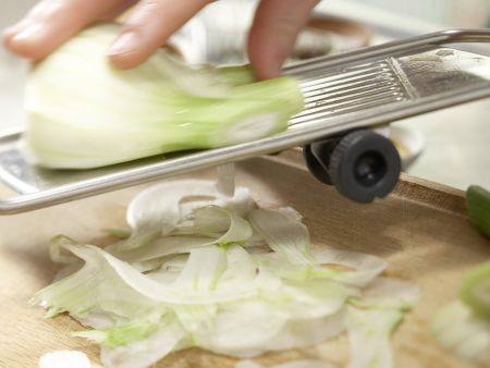 Rucolasalat mit Fenchel Zubereitung Schritt 2 Rucolasalat mit Fenchel Zubereitung Schritt 2