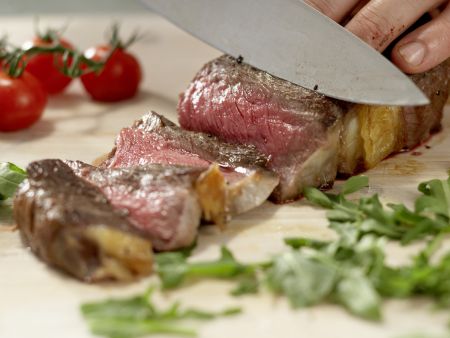 Rumpsteak mit Tomaten Zubereitung Schritt 7 Rumpsteak mit Tomaten Zubereitung Schritt 7