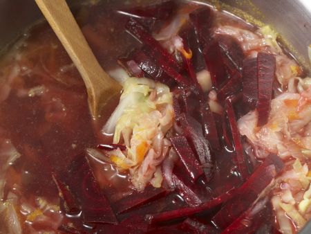 Russische Kohlsuppe "Borschtsch" – smarter Zubereitung Schritt 10 Russische Kohlsuppe "Borschtsch" – smarter Zubereitung Schritt 10