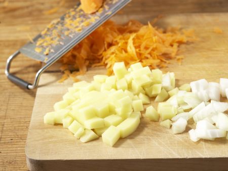 Russische Kohlsuppe "Borschtsch" – smarter Zubereitung Schritt 3 Russische Kohlsuppe "Borschtsch" – smarter Zubereitung Schritt 3