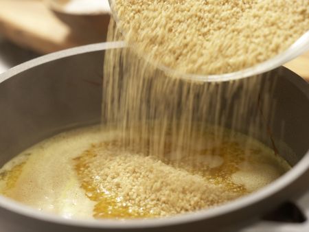 Safran-Couscous Zubereitung Schritt 12 Safran-Couscous Zubereitung Schritt 12