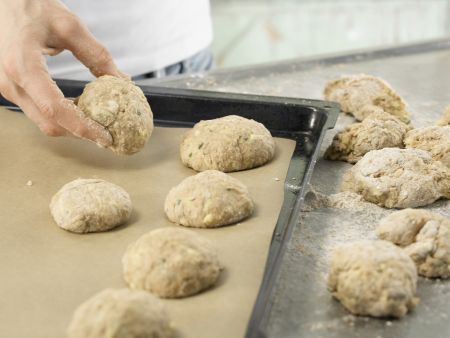 Saftige Kartoffelbrötchen Zubereitung Schritt 7 Saftige Kartoffelbrötchen Zubereitung Schritt 7