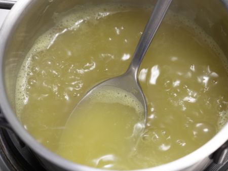 Saftiger Möhren-Nuss-Kuchen Zubereitung Schritt 6 Saftiger Möhren-Nuss-Kuchen Zubereitung Schritt 6