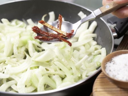Salat von gebratenem Fenchel Zubereitung Schritt 6 Salat von gebratenem Fenchel Zubereitung Schritt 6
