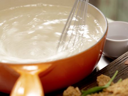 Salat mit pochiertem Ei und Lachsschinken Zubereitung Schritt 6 Salat mit pochiertem Ei und Lachsschinken Zubereitung Schritt 6