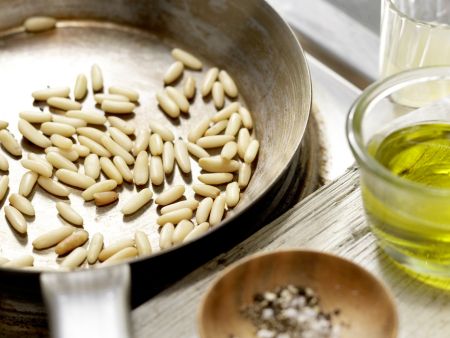 Salatteller mit Nashi, Schafskäse Zubereitung Schritt 2 Salatteller mit Nashi, Schafskäse Zubereitung Schritt 2