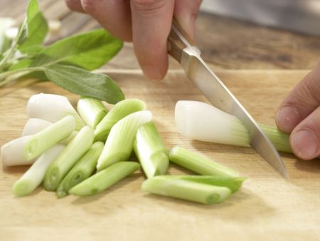 Salbei-Gemüse-Gnocchi Zubereitung Schritt 1 Salbei-Gemüse-Gnocchi Zubereitung Schritt 1