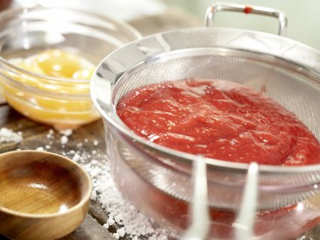 Salzburger Nockerln – smarter Zubereitung Schritt 2 Salzburger Nockerln – smarter Zubereitung Schritt 2