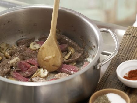 Sauerkraut-Filet-Topf Zubereitung Schritt 4 Sauerkraut-Filet-Topf Zubereitung Schritt 4