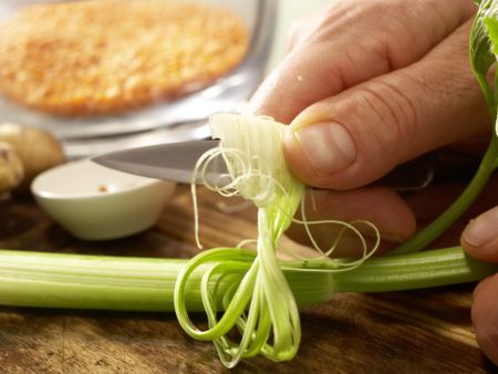 Scharfe Rettichröllchen Zubereitung Schritt 4 Scharfe Rettichröllchen Zubereitung Schritt 4