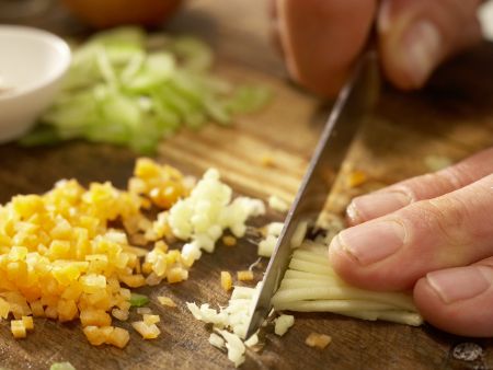 Scharfe Rettichröllchen Zubereitung Schritt 5 Scharfe Rettichröllchen Zubereitung Schritt 5