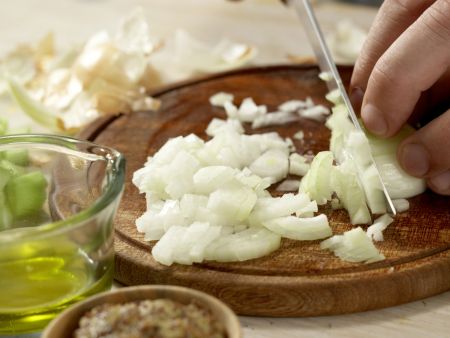 Schmorhähnchen Zubereitung Schritt 2 Schmorhähnchen Zubereitung Schritt 2
