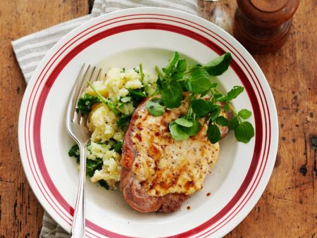 Schnitzel mit Käse überbacken