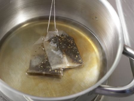 Schoko-, Chai- und Cranberry-Eis Zubereitung Schritt 1 Schoko-, Chai- und Cranberry-Eis Zubereitung Schritt 1