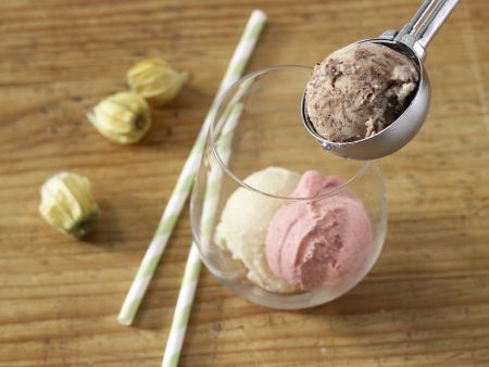Schoko-, Chai- und Cranberry-Eis Zubereitung Schritt 11 Schoko-, Chai- und Cranberry-Eis Zubereitung Schritt 11
